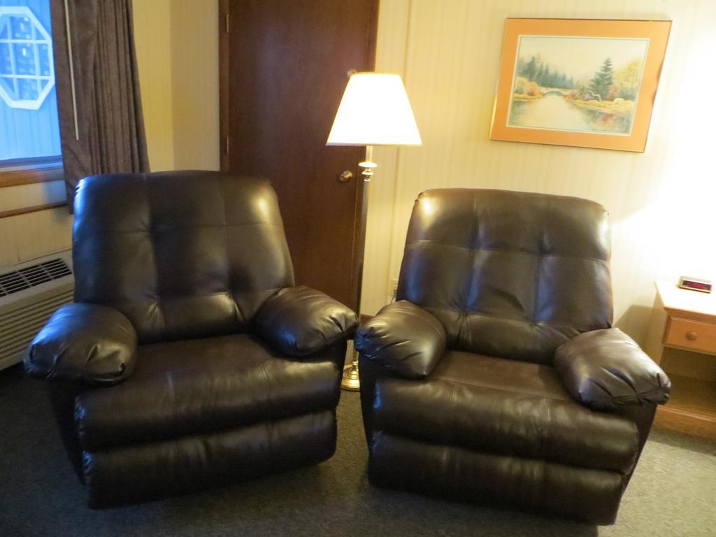 Midtown Western Inn - Kearney Eksteriør billede